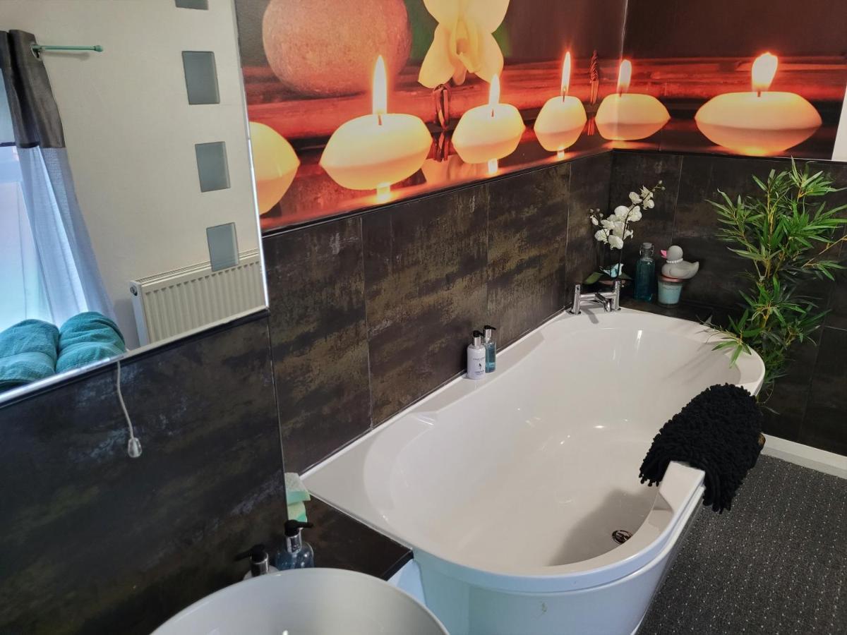 No 35 Guisborough - 2 Bedroom House 外观 照片