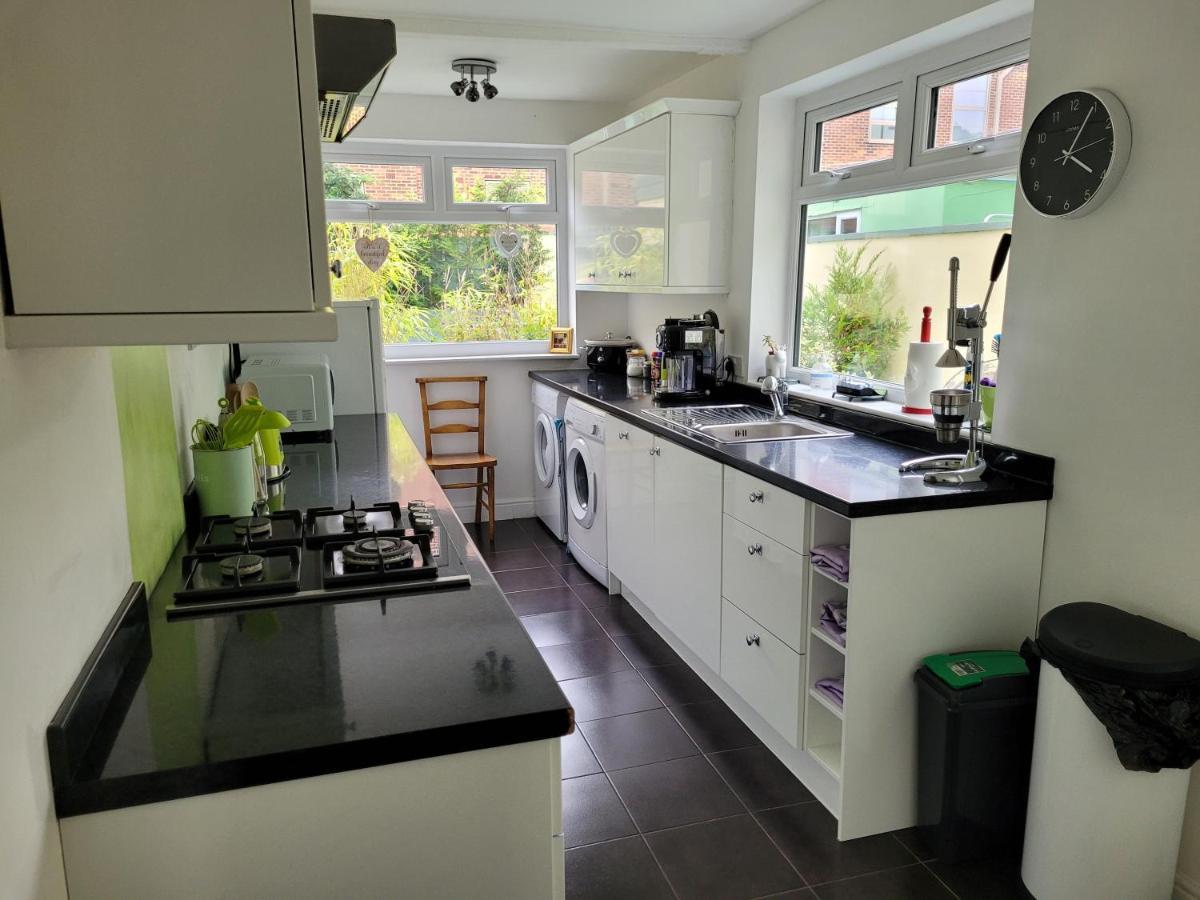 No 35 Guisborough - 2 Bedroom House 外观 照片